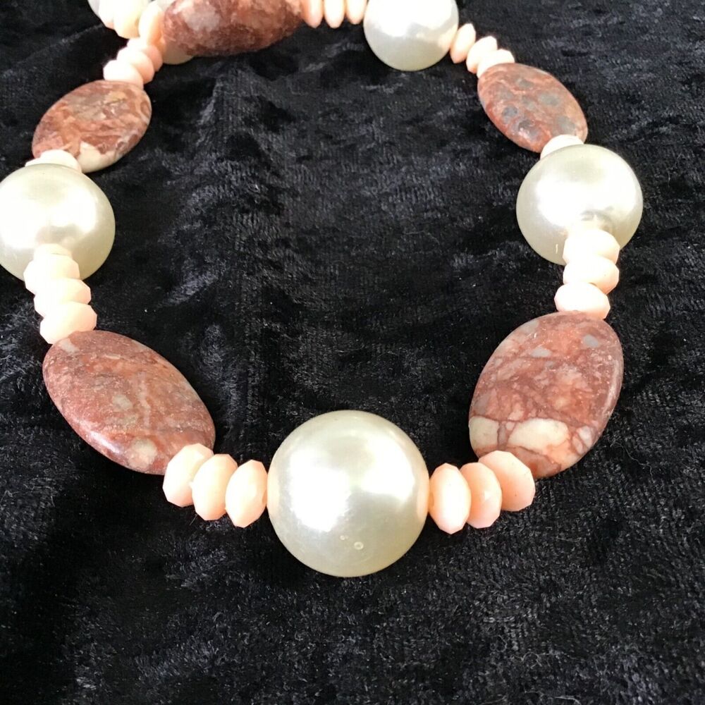 Pink Necklace Plastic And Stone Toggle Clasp 20 inch Contemporary Chunky